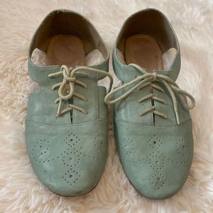 Women’s Size 10 Loafers